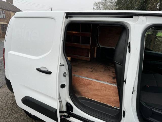 2020 Peugeot Partner 850 1.5 BlueHDi 100 Professional Crew Van