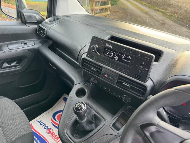 2019 Vauxhall Combo Cargo 2300 1.6 Turbo D 100ps H1 Edition Van