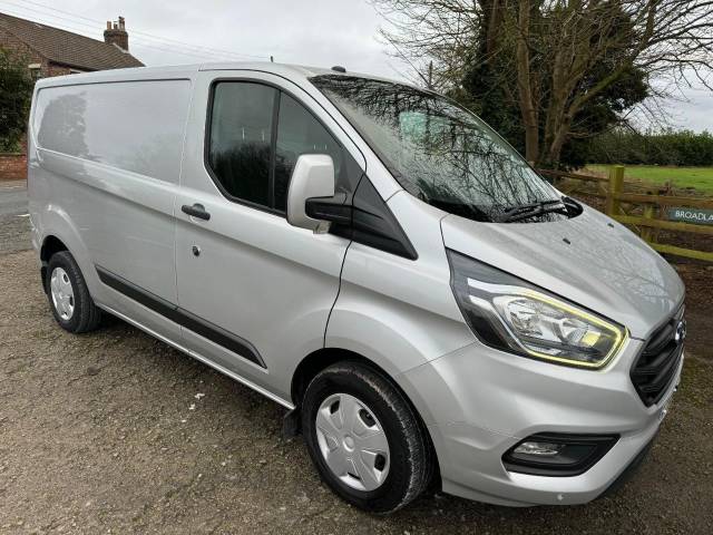 Ford Transit Custom 2.0 EcoBlue 105ps Low Roof Trend Van Panel Van Diesel Silver