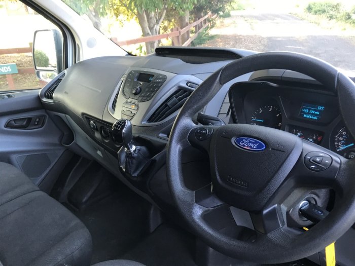 Ford Transit Custom 2.2 TDCi 125ps Low Roof Van Panel Van Diesel White