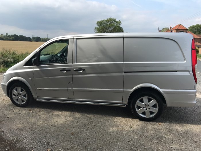 Mercedes-benz Vito 2.1 116CDI Van Panel Van Diesel Silver