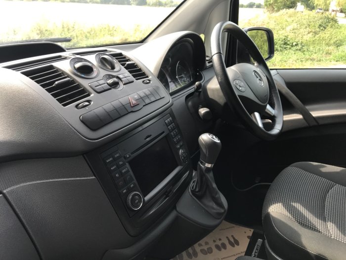 Mercedes-benz Vito 2.1 116CDI Van Panel Van Diesel Silver