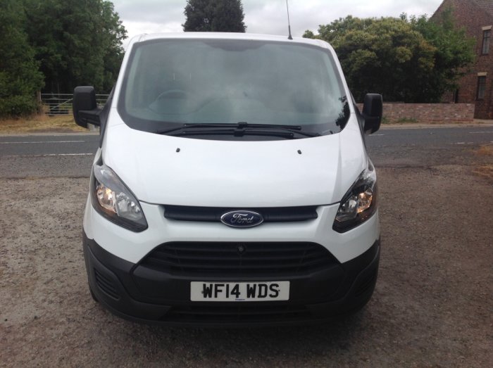 Ford Transit Custom 2.2 TDCi 100ps Low Roof Van Panel Van Diesel White