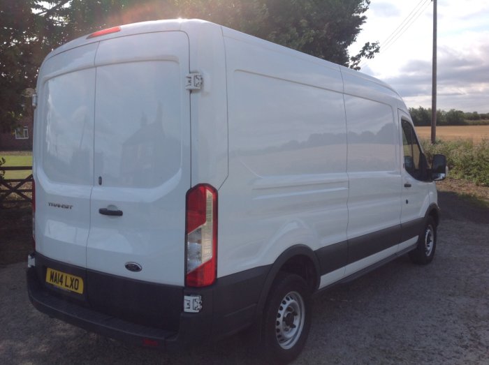 Ford Transit 2.2 TDCi 125ps Chassis Cab Panel Van Diesel White